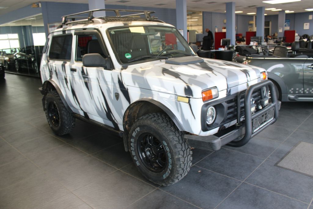 Bild des Angebotes Lada Urban 4x4 Bronto - AHK - Klima -