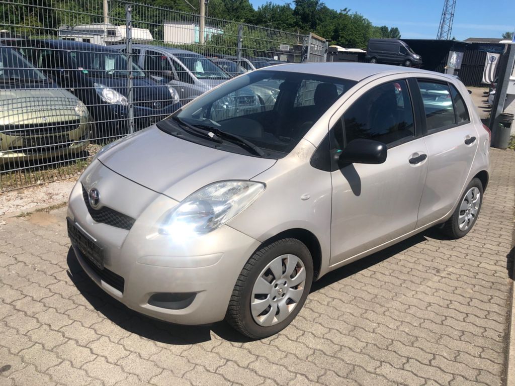 Bild des Angebotes Toyota Yaris Cool WENIG GELAUFEN 5-TÜRIG