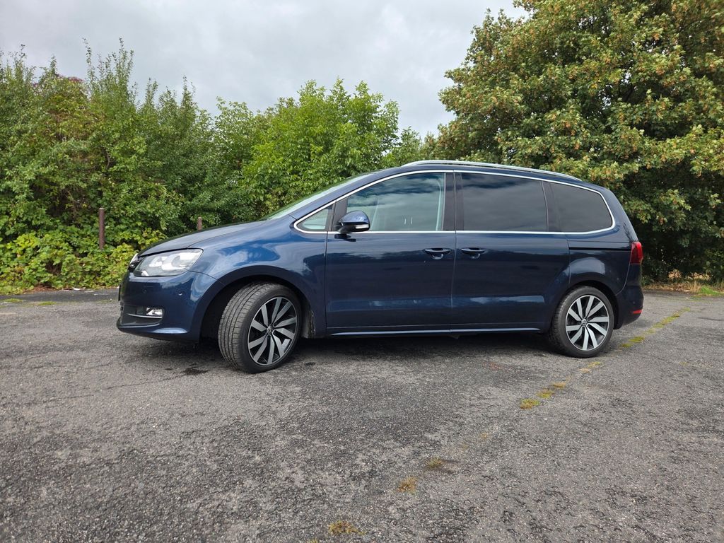 Bild des Angebotes Volkswagen Sharan 2.0 TDI SCR 4MOTION Highline Highline