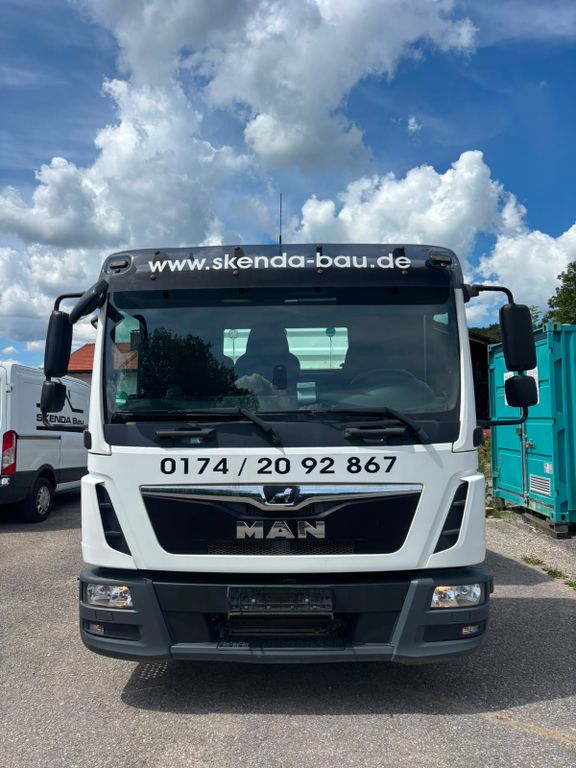 Bild des Angebotes MAN KIPPER LKW TGL 8.180 4x2 BB