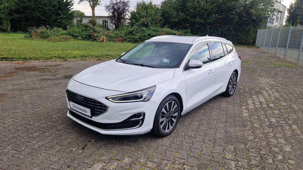 Bild des Angebotes Ford Focus Turnier Vignale 1.5 Sthg HUD AHK MATRIX RF