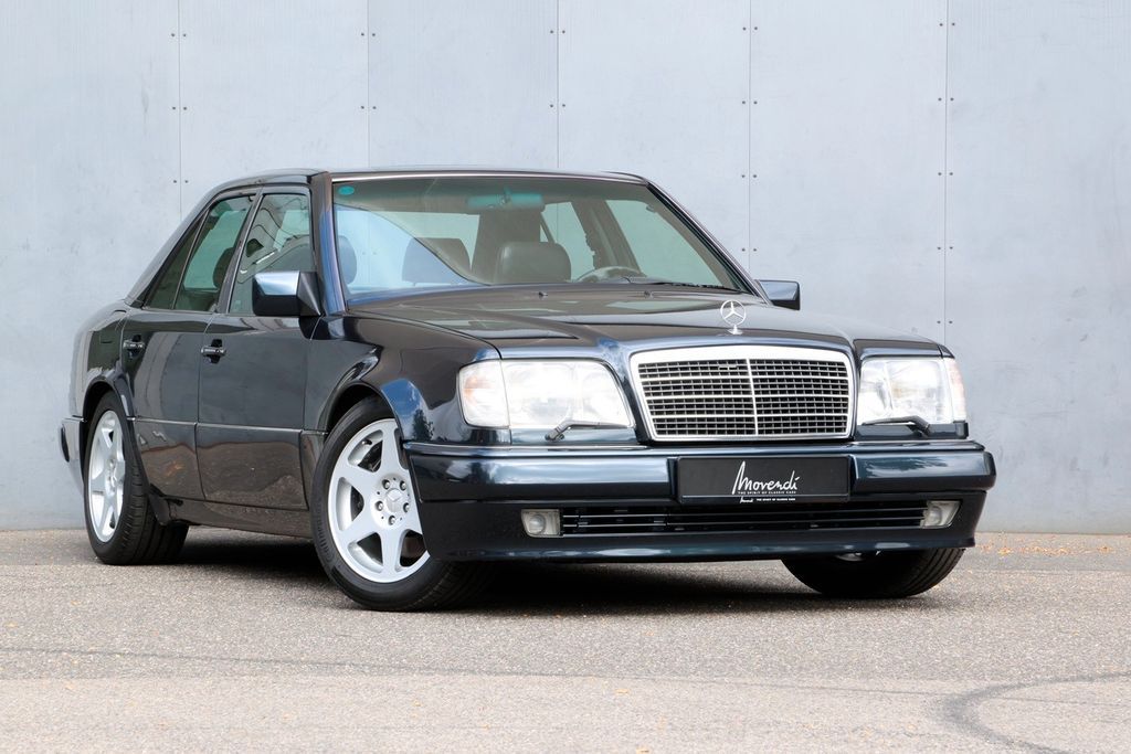 Mercedes-Benz E 500 Sondermodell Limited, Dt. Fahrzeug
