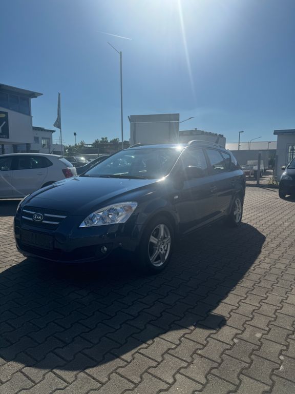 Bild des Angebotes Kia cee'd*SHZ*PDC*Klima*Navi*Export*