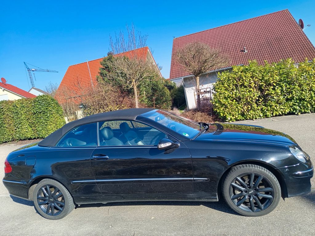 Bild des Angebotes Mercedes-Benz CLK 320 CDI AVANTGARDE