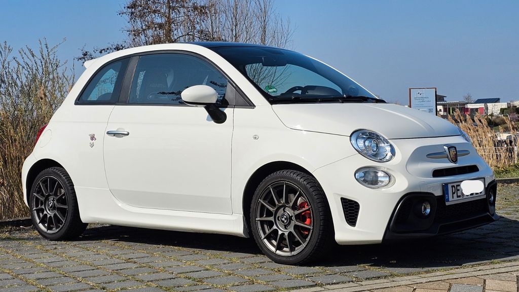 Bild des Angebotes Abarth 595 1.4 T-Jet 16V Bi-Xenon, Zahnriemen neu