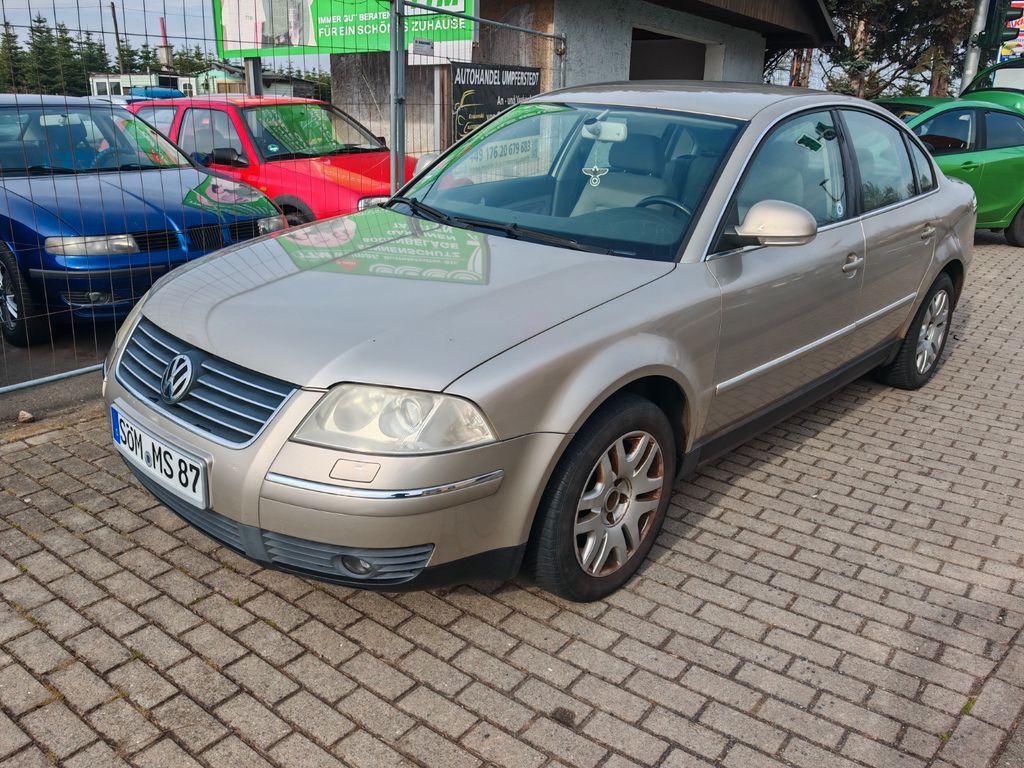 Bild des Angebotes Volkswagen Passat 1.8 T tiptronic Comfortline