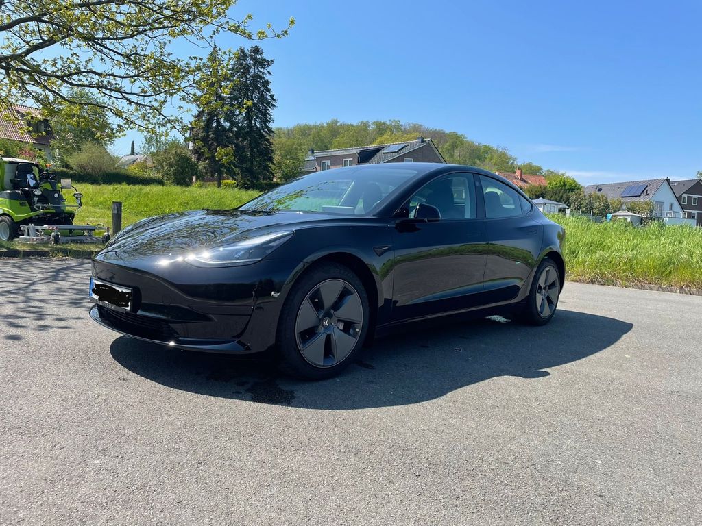 Bild des Angebotes Tesla Model 3 Hinterradantrieb RWD RWD