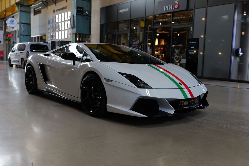 Lamborghini Facelift*Carbon*Navi*Alcantara*Superleggera