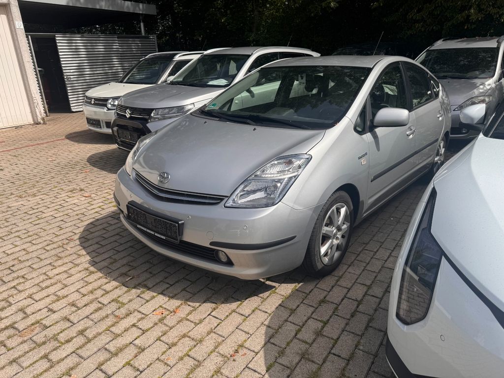 Toyota Prius Sol Automatik tüv bis 2028
