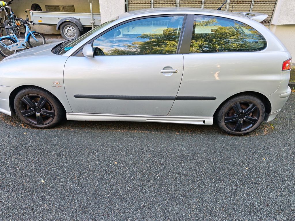 Bild des Angebotes Seat Ibiza 1.4 16V 74 kW Sport Sport