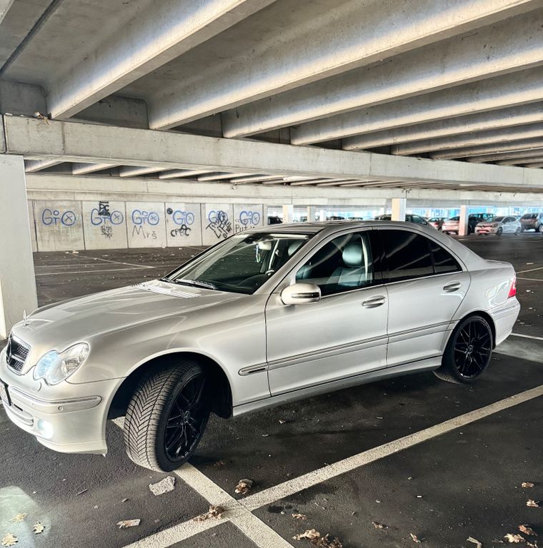 Bild des Angebotes Mercedes-Benz C350 Android Rück - Frontkameras Apple Carplay