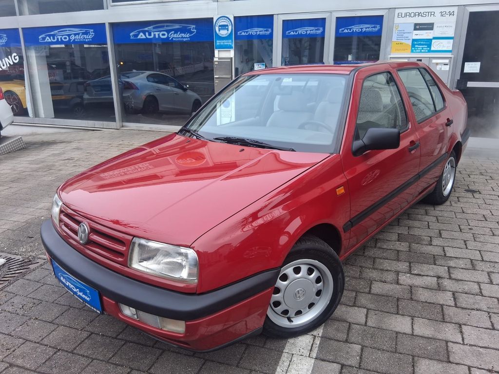 Bild des Angebotes Volkswagen Vento 1.8 GLX |Automatik|Servo|II Hand|Tüv NEU