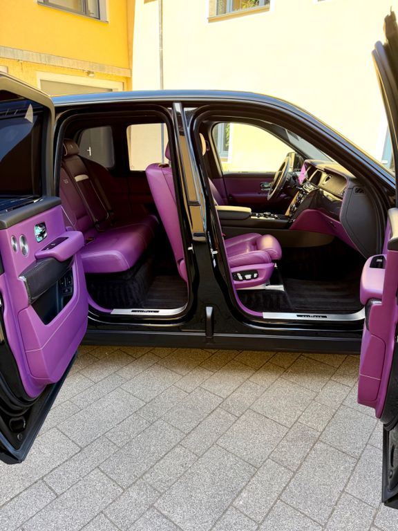 Bild des Angebotes Rolls-Royce Cullinan Black Badge Black Badge