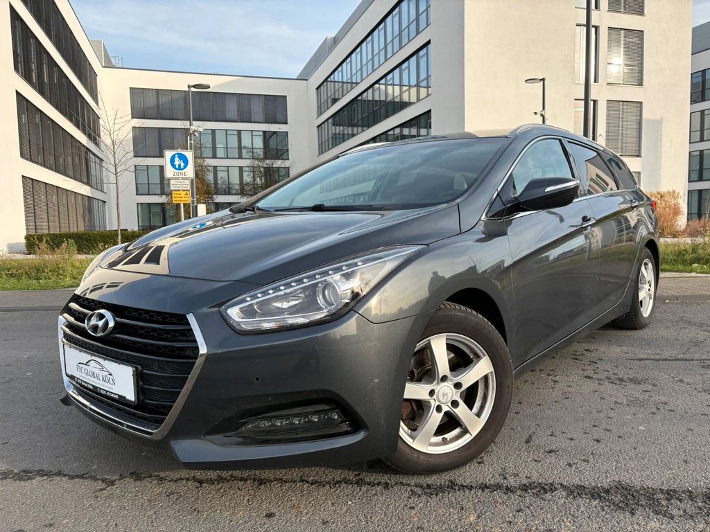 Bild des Angebotes Hyundai i40 cw blue Trend, Klima, Tüv Neu Scheckheft