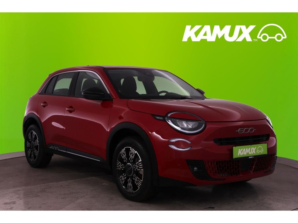 Bild des Angebotes Fiat 600 1.2Mild-Hybrid Aut.POP+LED+KAMERA+CARPLAY