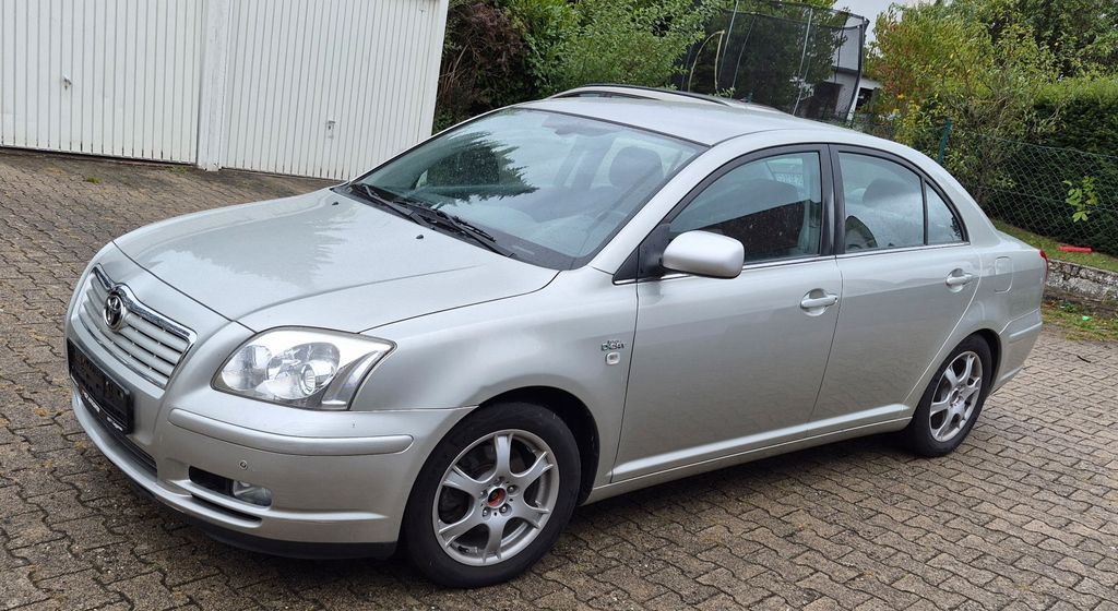 Bild des Angebotes Toyota Avensis Sol 2,2-l-D-CAT Sol