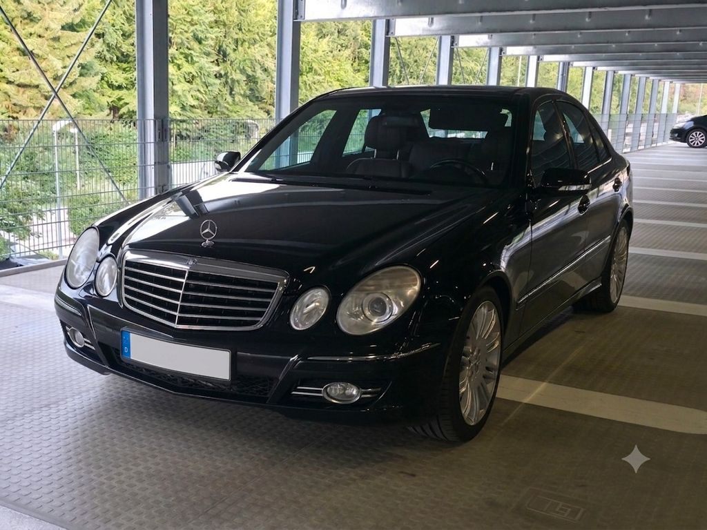 Bild des Angebotes Mercedes-Benz E 500 Avantgarde 5,5l V8