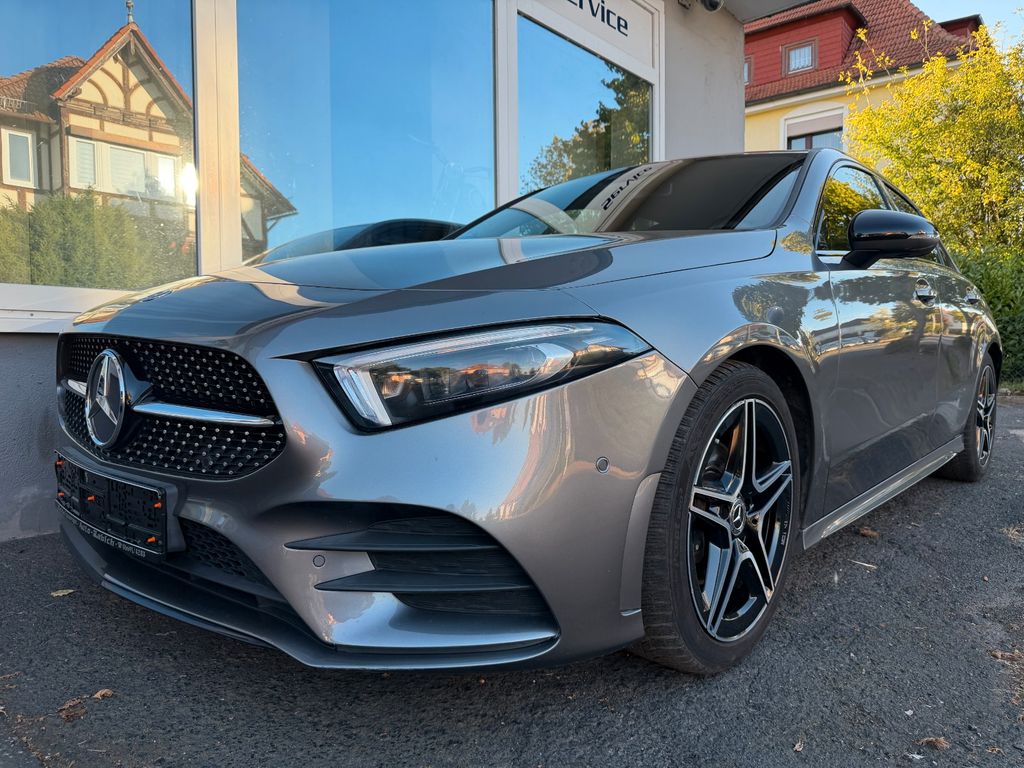 Bild des Angebotes Mercedes-Benz A 200 AMG +Night+BEAM+Kamera+Burmester+NaviPremi