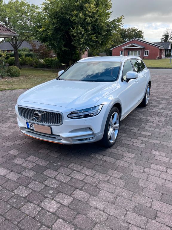 Bild des Angebotes Volvo V90 Ocean Race D5 Polestar
