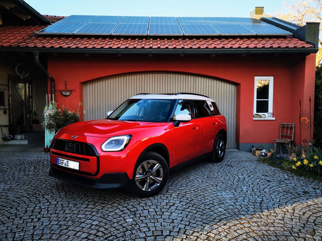 Bild des Angebotes MINI Countryman C Paket M+/AHK/Head-Up/Panoramadach