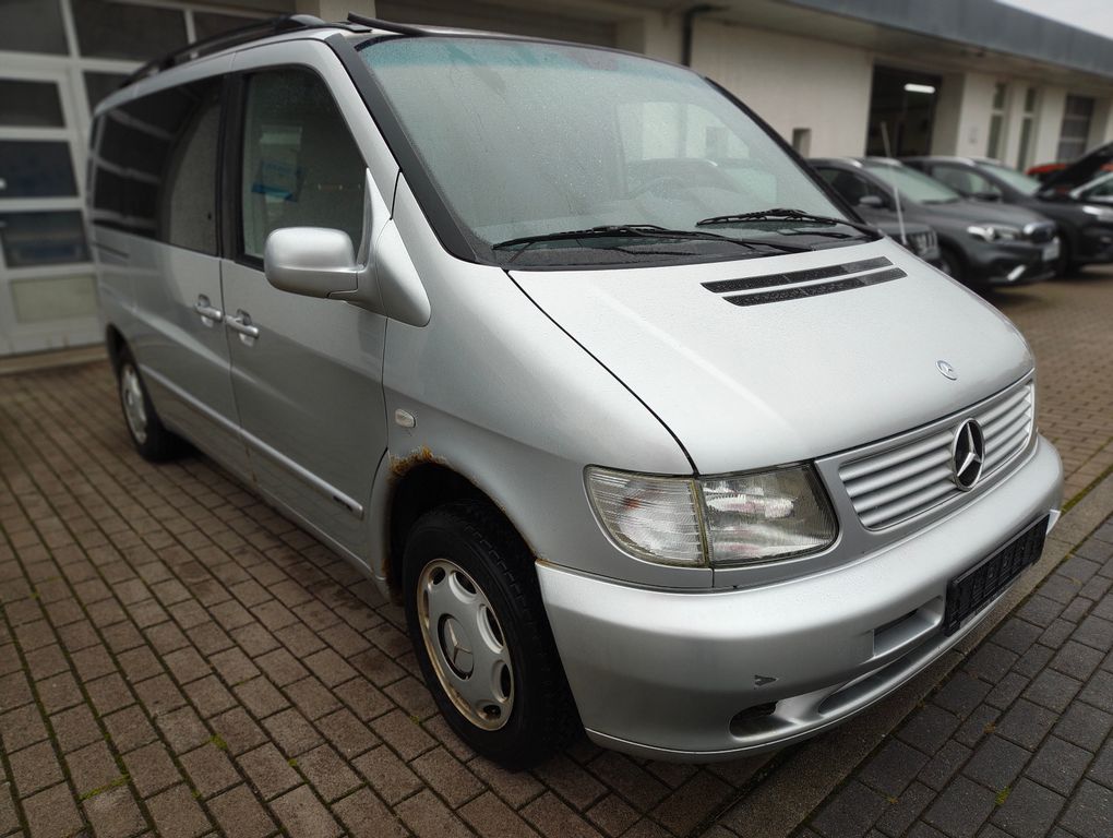 Mercedes-Benz V 220 CDI