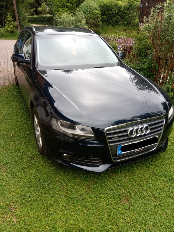 Bild des Angebotes Audi A4 2.0 TDI quattro (DPF) 125kW Attraction Avant