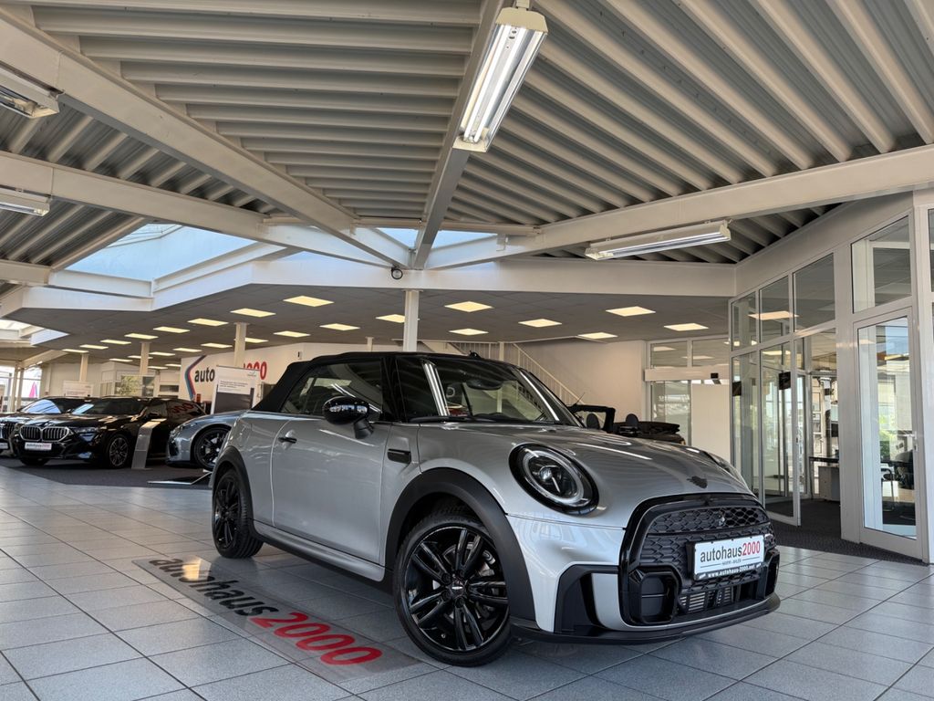 Bild des Angebotes MINI Cooper Cabrio John Cooper Works Trim JCW LED/CAM