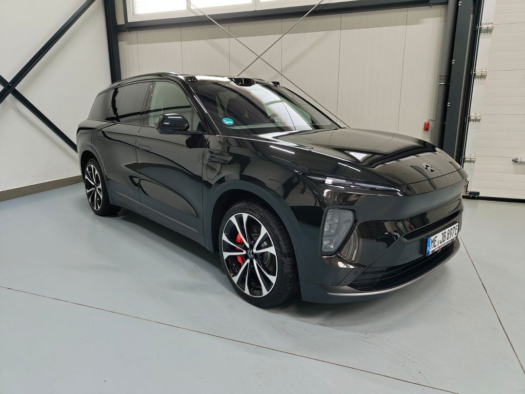 NIO EL8 Executive 100kWh 22" AHK Premium NOMI BaaS