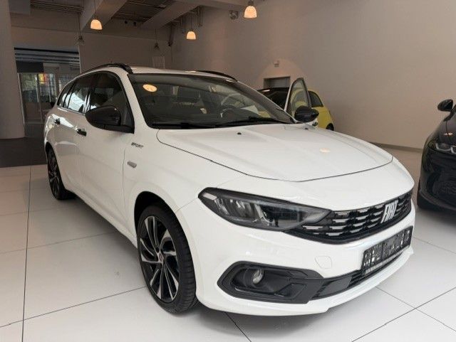 Bild des Angebotes Fiat Tipo City Sport