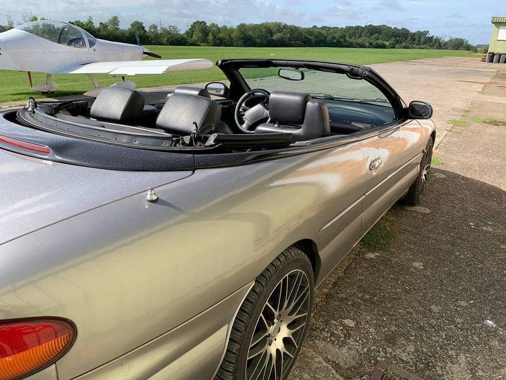 Bild des Angebotes Chrysler Stratus Cabrio - LPG! / 19 Zoll Alu