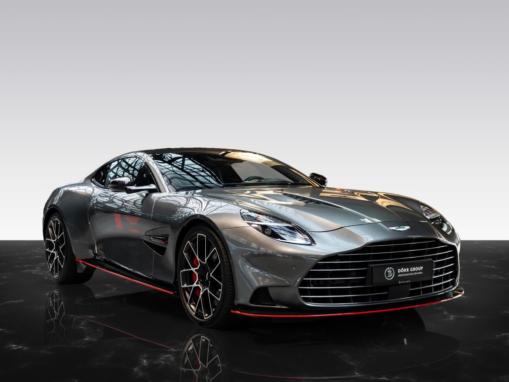 Bild des Angebotes Aston Martin Vanquish | Full Spec | Full Carbon Exterior