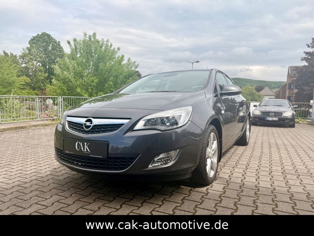 Bild des Angebotes Opel Astra J Lim. 5-trg. Edition / AHK!