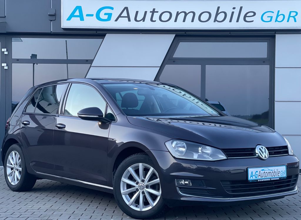 Bild des Angebotes Volkswagen Golf VII 2.0 TDI Limousine Lounge AHK schwenkbar