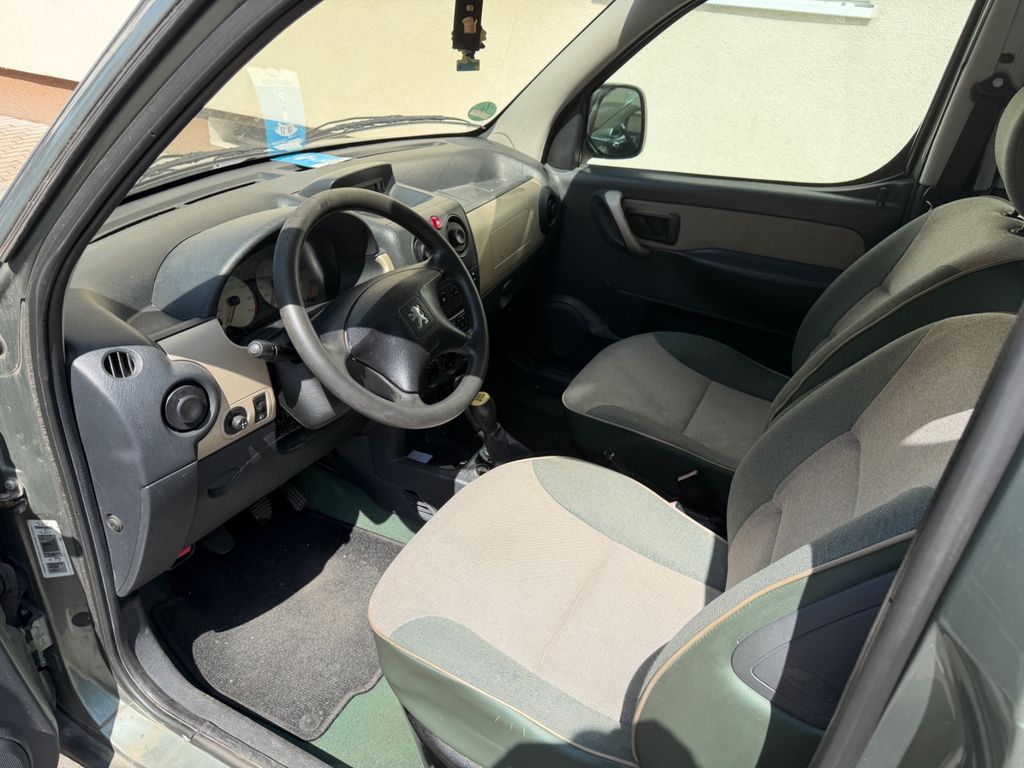 Peugeot ** GEPFLEGTER PEUGEOT PARTNER ZU VERKAUFEN **