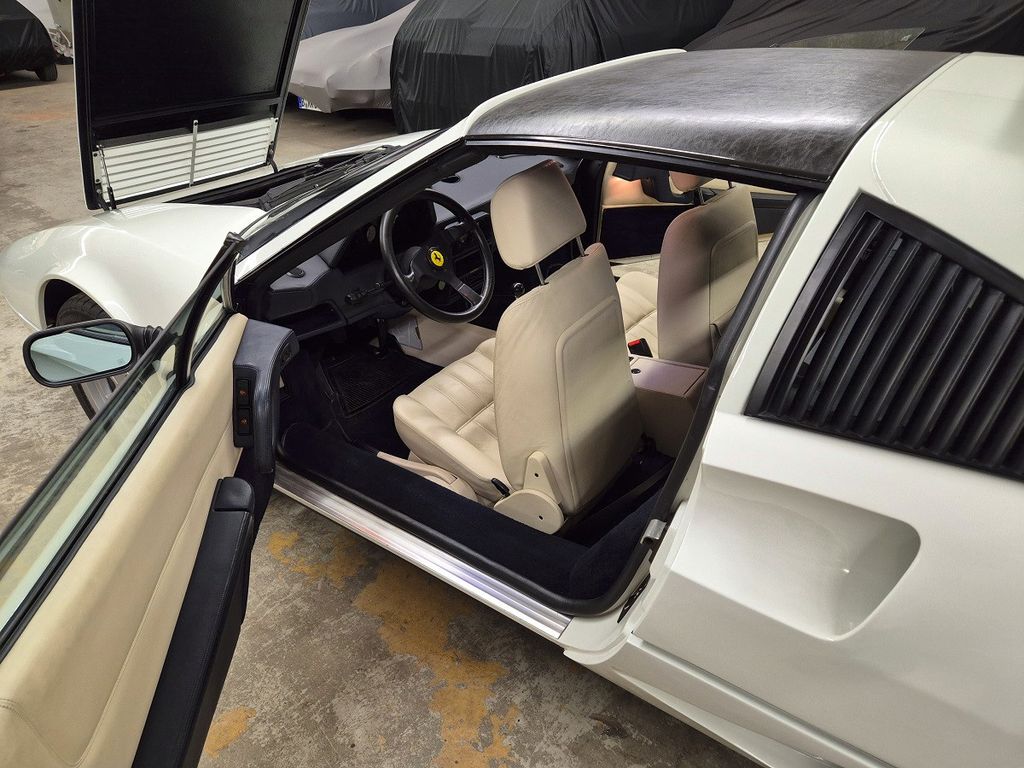 Ferrari 328 Turbo im Topzustand