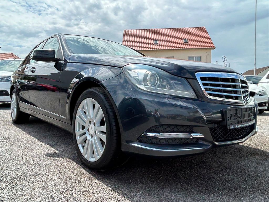 Bild des Angebotes Mercedes-Benz C 300 CDI 4MATIC Sitbelüftung * Memory * Kamera
