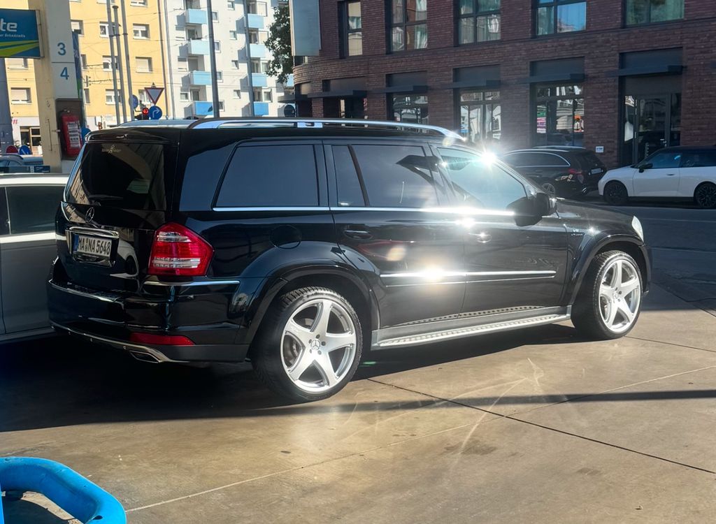 Bild des Angebotes Mercedes-Benz MONSTER GL 450 CDI 4MATIC - AMG