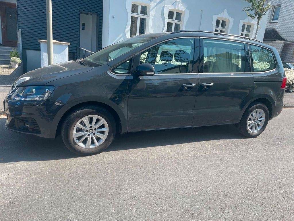 Seat Alhambra 1.4 TSI Style DSG Style (grau)