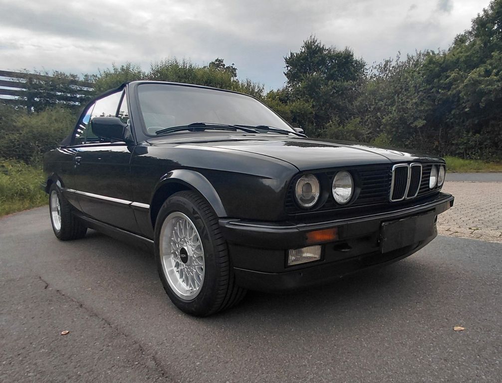 Bild des Angebotes BMW E30 Cabrio shadowline VFL, H-Zulassung, Note 2+
