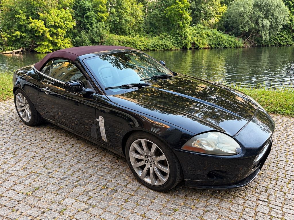 Jaguar XK 4.2L V8 Cabriolet