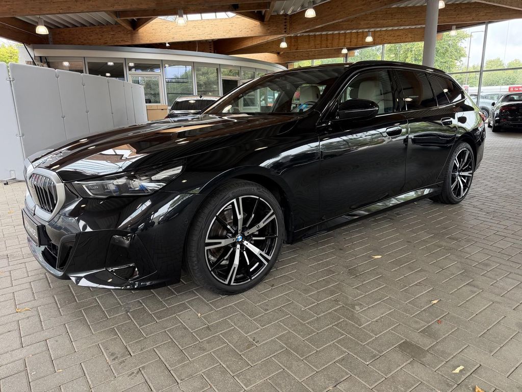 Bild des Angebotes BMW 520 i M Sport 140 KW Harman Kardon Soundsystem