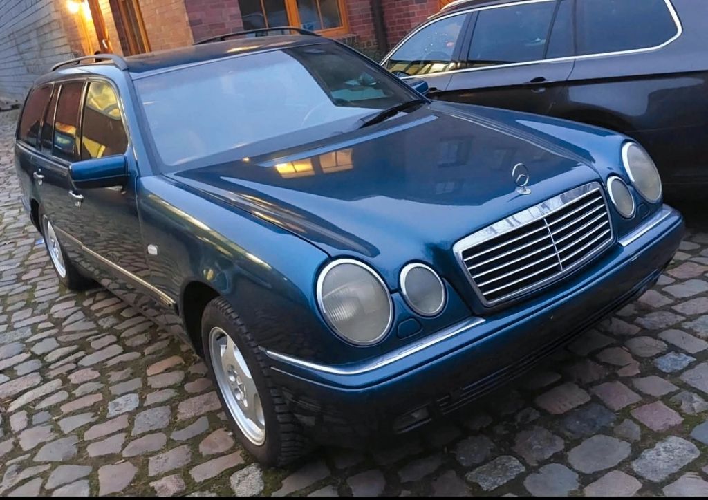 Bild des Angebotes Mercedes-Benz E 290