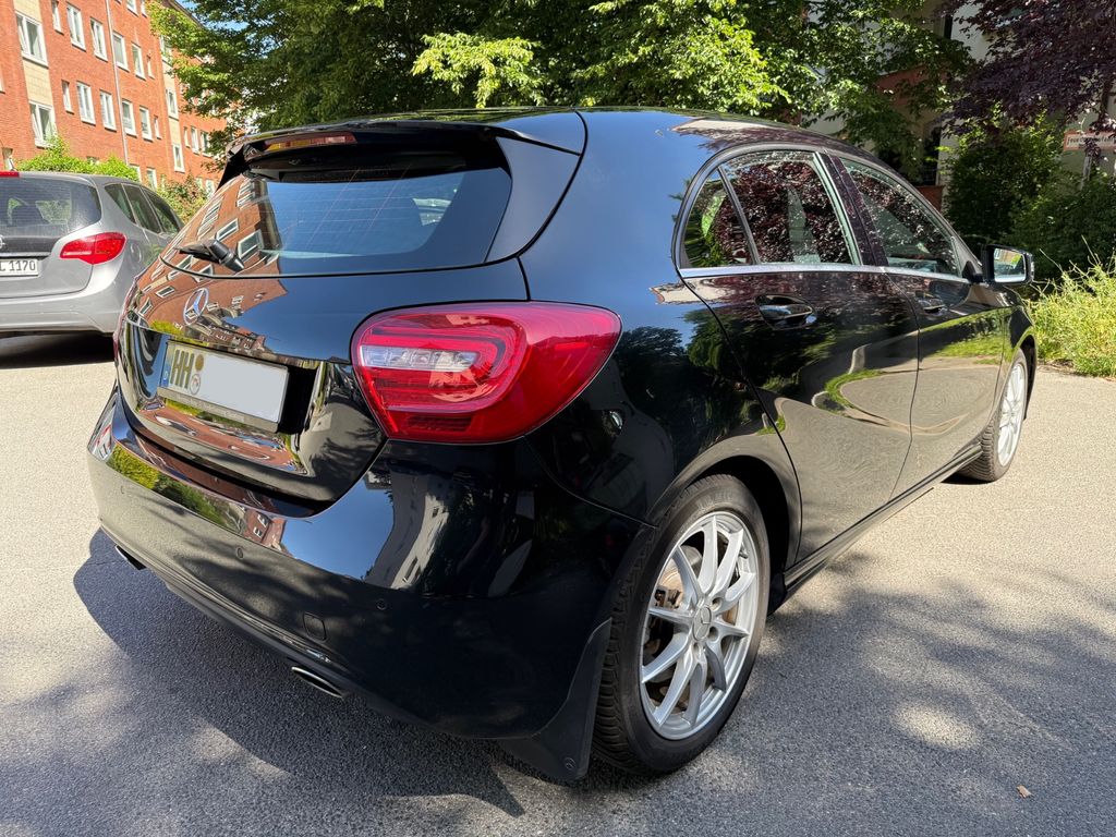 Bild des Angebotes Mercedes-Benz A 220 Automatik Xenon Navi Premium-Leder nur 90k
