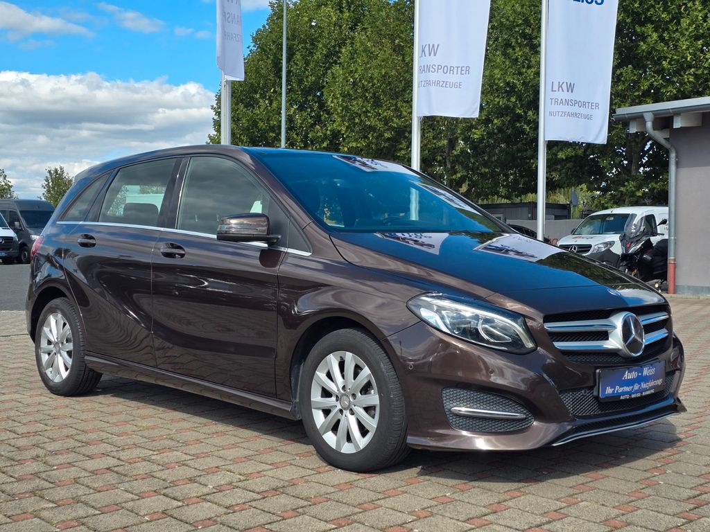 Bild des Angebotes Mercedes-Benz B 180.CDI.7-G.NAVI.DISTR.PONORAMA.SPUR.TOTW.PDC.