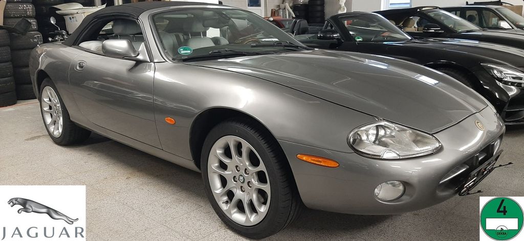 Bild des Angebotes Jaguar XK8 4,2 L. V8 6 Gang Autom. Cabriolet