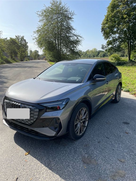 Bild des Angebotes Audi Q4 e-tron 50 e-tron quattro - S-line SB Garantie