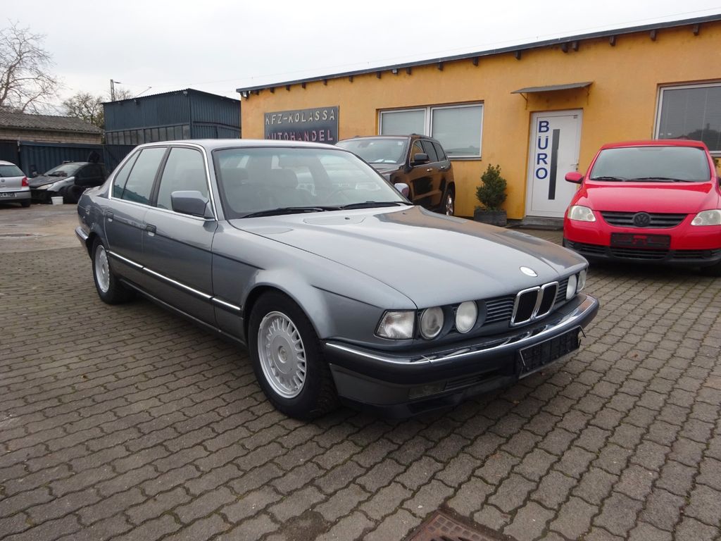 Bild des Angebotes BMW 730i e32 Schalter Tüv neu! !! Klima Leder Alu