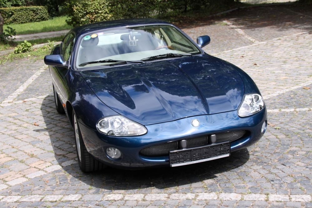Bild des Angebotes Jaguar XK8 Coupe 3 Jahre Garantie