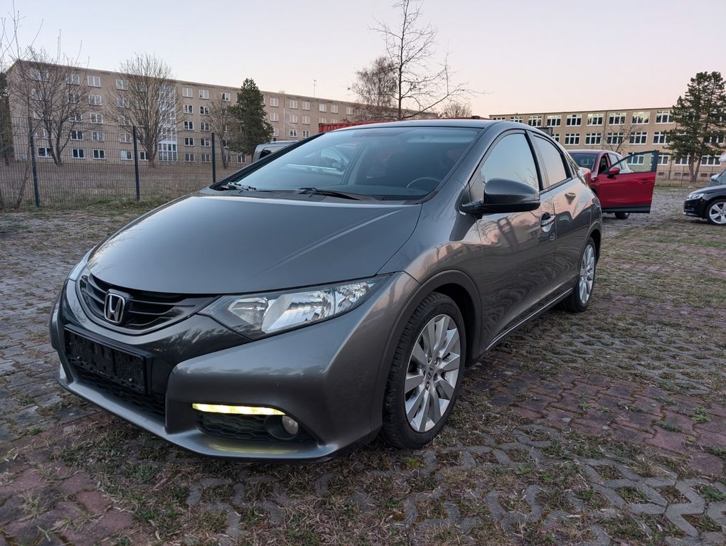 Bild des Angebotes Honda Civic Limousine 2.2 i-DTEC Sport, Unfallfrei