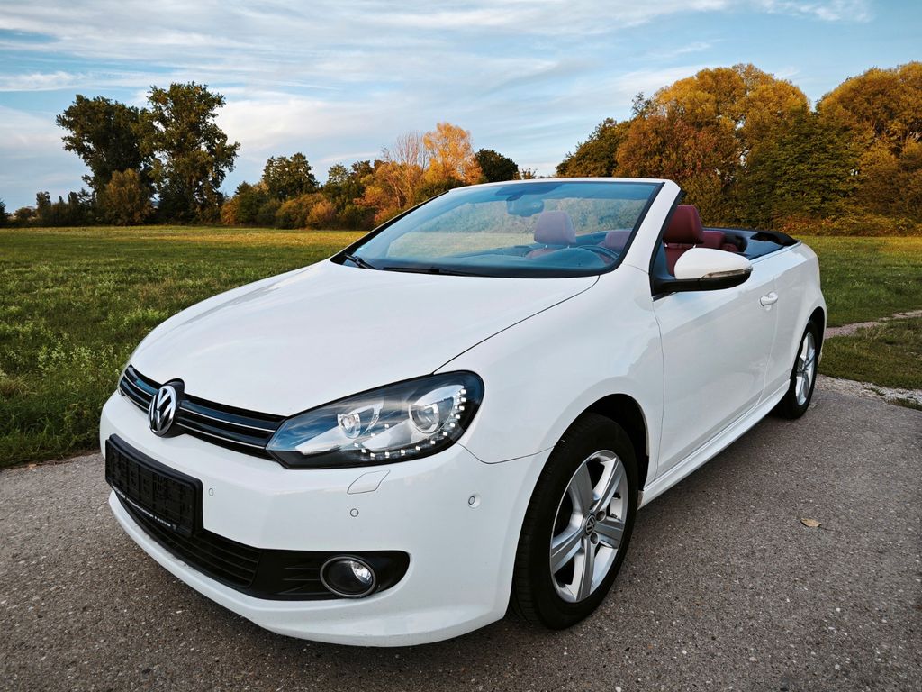 Bild des Angebotes Volkswagen Golf Cabrio 2.0 TDI DSG | Leder rot | Navi | AHK
